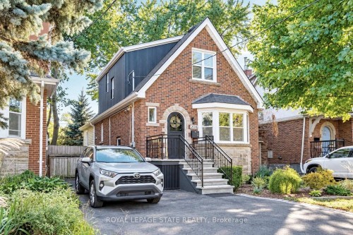 208 Cline Avenue N, Hamilton, ON 