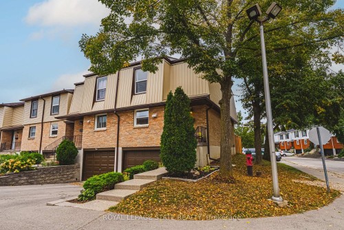 40-10 Angus Road, Hamilton, ON 