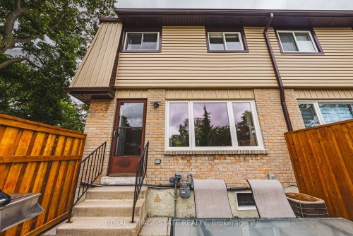 40-10 Angus Road, Hamilton, ON 