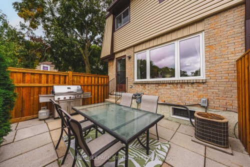 40-10 Angus Road, Hamilton, ON 