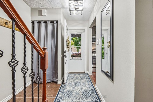 40-10 Angus Road, Hamilton, ON 