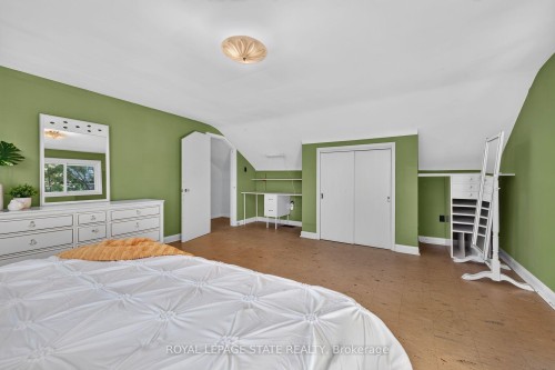 174 Montrose Avenue, Hamilton, ON 