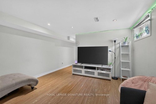 439 Ginger Downs, Mississauga, ON 