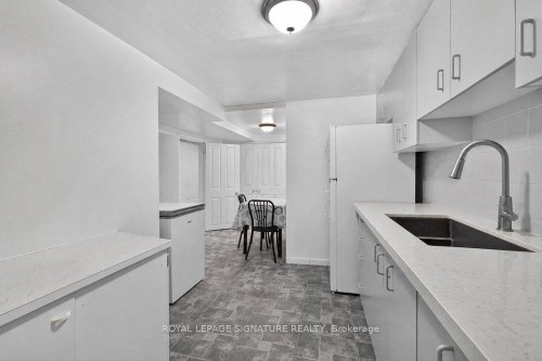 439 Ginger Downs, Mississauga, ON 