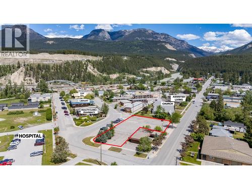837 Park Drive, Golden, BC 