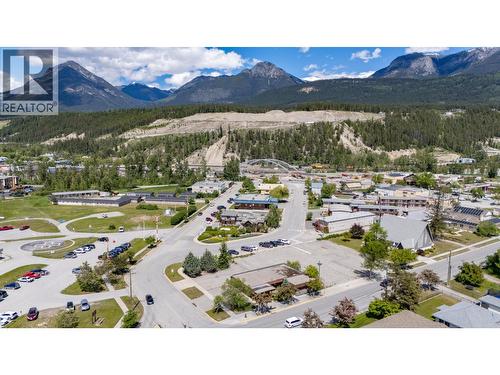 837 Park Drive, Golden, BC 