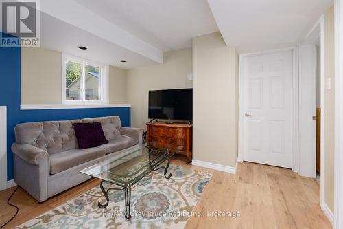 Den or reading nook - 135 North Diagonal, South Bruce Peninsula, ON 