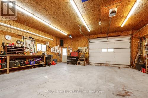 Great for home-based business or hobby - 135 North Diagonal, South Bruce Peninsula, ON 
