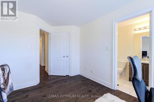 2 Stonecrop Road, Brampton, ON 