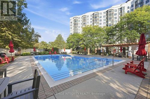 Heated outdoor pool - 808 - 1025 Grenon Avenue, Ottawa, ON 