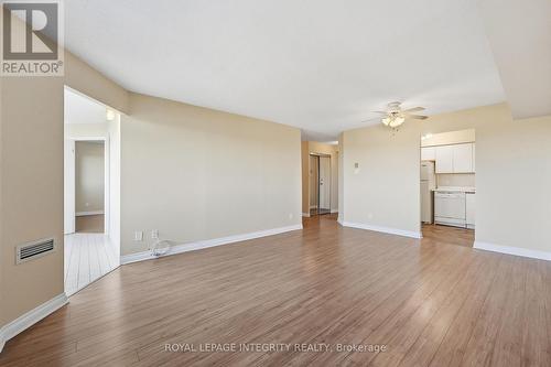Dining room and living room combination space. - 808 - 1025 Grenon Avenue, Ottawa, ON 