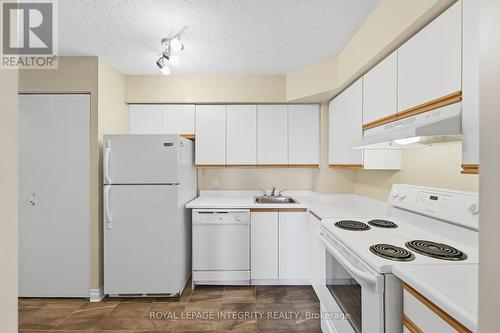 Functional kitchen - 808 - 1025 Grenon Avenue, Ottawa, ON 