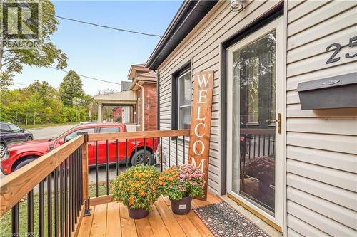25 Alonzo Street, Brantford, ON 