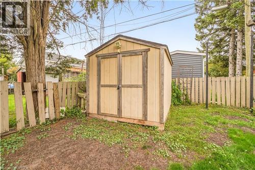 25 Alonzo Street, Brantford, ON 