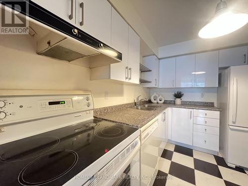 716 - 39 Parliament Street, Toronto, ON 