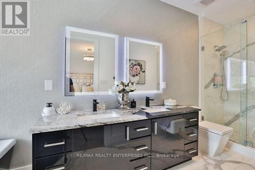 7B Iroquois Avenue, Mississauga, ON 