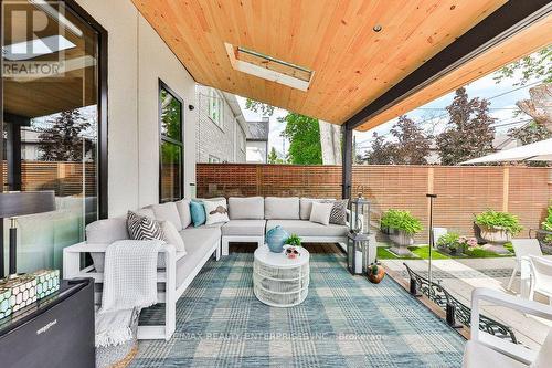 7B Iroquois Avenue, Mississauga, ON 