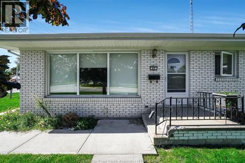 85 Lutsch Avenue, Leamington, ON 
