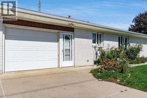 85 Lutsch Avenue, Leamington, ON 