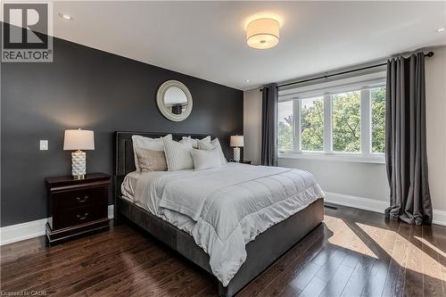 541 Hambling Court, Burlington, ON 
