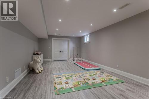 541 Hambling Court, Burlington, ON 
