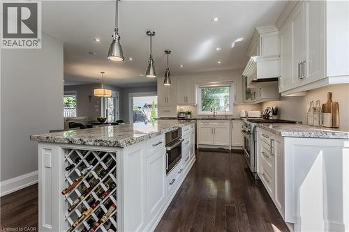 541 Hambling Court, Burlington, ON 