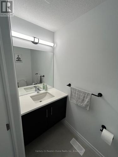 43 Weymouth Street, Woolwich, ON 