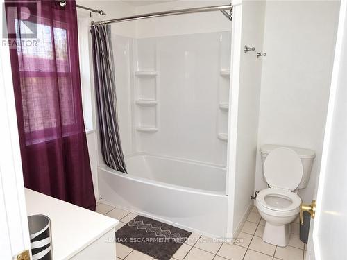 VIRTUALLY STAGED - 213-215 Maple Street, Haldimand, ON 