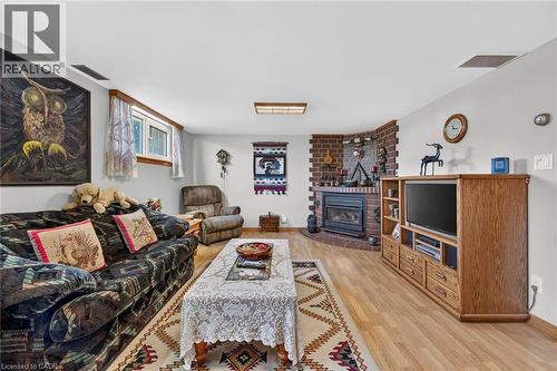994 Barton Street, Stoney Creek, ON 