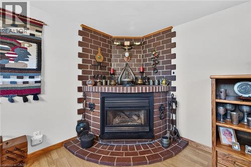 994 Barton Street, Stoney Creek, ON 