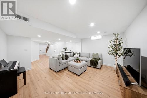 3352 Hiscott Avenue, Burlington, ON 