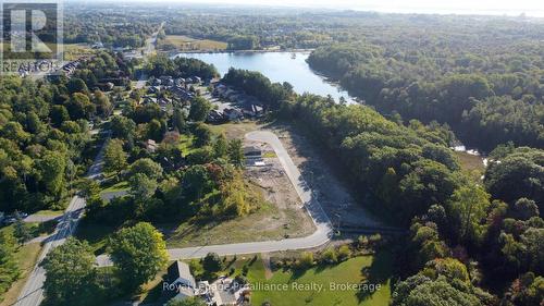 25 Exeter Court, Quinte West (Murray Ward), ON 