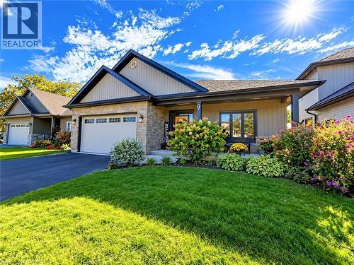 9 Postma Drive, Dunnville, ON 