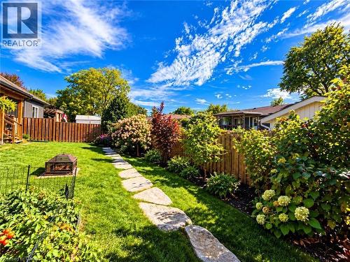 9 Postma Drive, Dunnville, ON 
