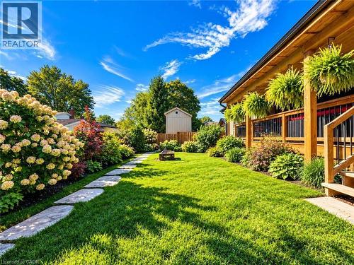 9 Postma Drive, Dunnville, ON 