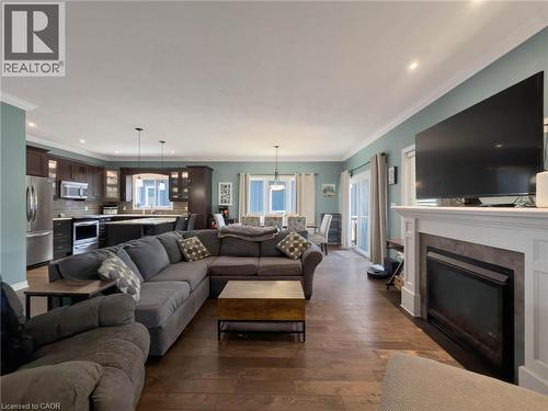 9 Postma Drive, Dunnville, ON 