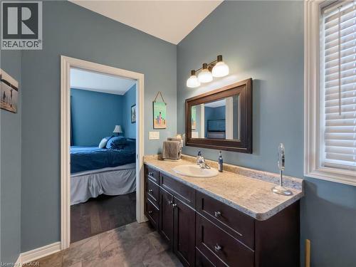 9 Postma Drive, Dunnville, ON 