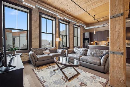 304 181 Bannatyne Avenue, Winnipeg, MB 