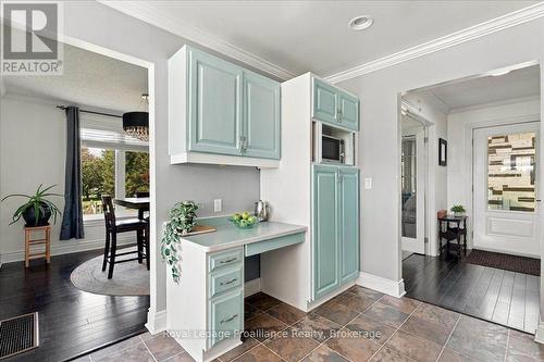 1116 County Rd 8, Prince Edward County (Picton), ON 