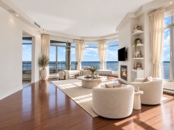 Salon - 