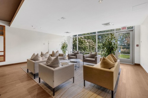 Salle communautaire - Ph3-1-200 Av. Des Sommets, Montréal (Verdun/Île-Des-Soeurs), QC 