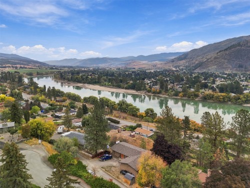 4389 Karindale Road, Kamloops, BC 