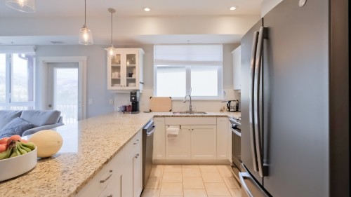 1314-2210 Upper Sundance Drive, West Kelowna, BC 