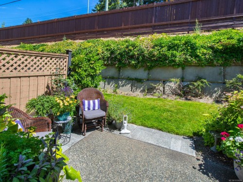 6012 Jake'S Pl, Nanaimo, BC 