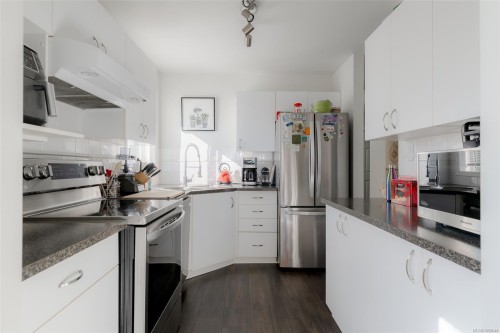 #401-355 Stewart Ave, Nanaimo, BC 