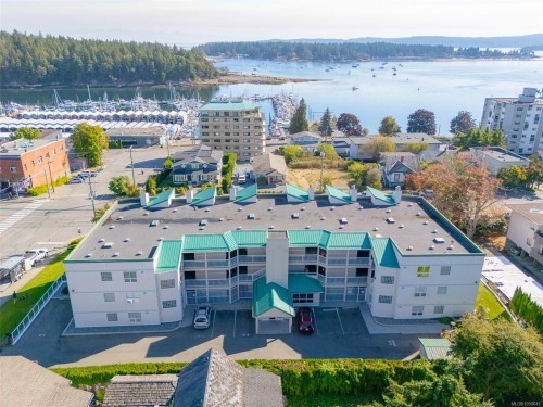 #401-355 Stewart Ave, Nanaimo, BC 