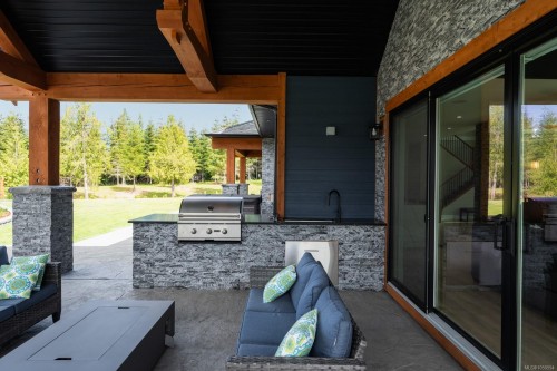 2833 Woodcroft Pl, Shawnigan Lake, BC 