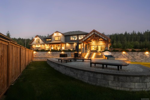 2833 Woodcroft Pl, Shawnigan Lake, BC 
