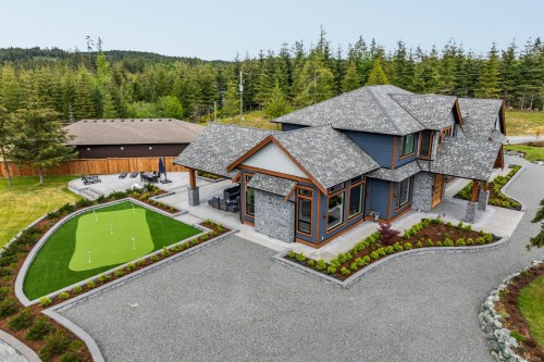 2833 Woodcroft Pl, Shawnigan Lake, BC 