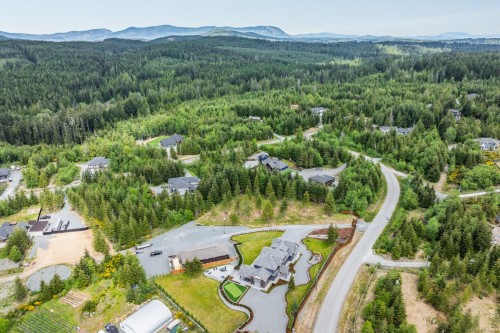2833 Woodcroft Pl, Shawnigan Lake, BC 